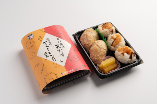 そば屋の天むすと信州名物からしいなり寿司